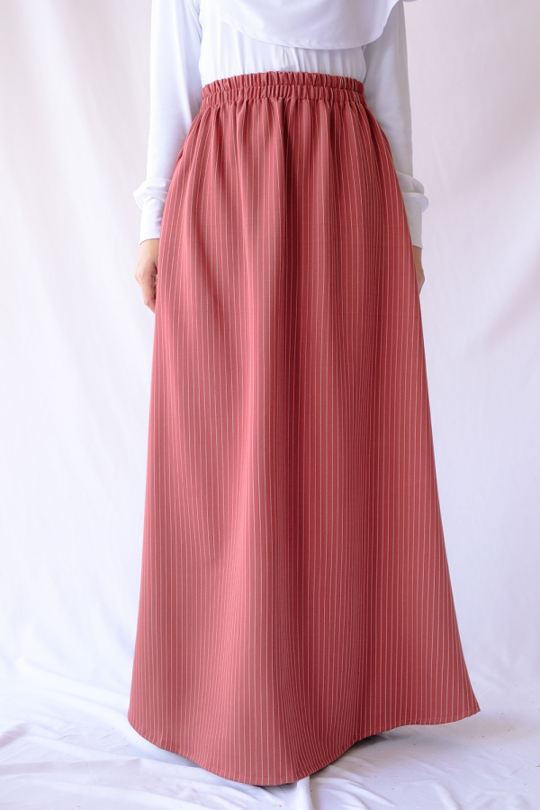 Line Skirt - Coral (Limited Edition) Line Skirt - Coral (Limited Edition)